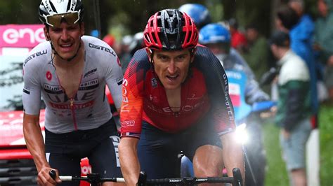 Thomas boosts bid to become oldest Giro winner, Almeida wins tough 16th stage