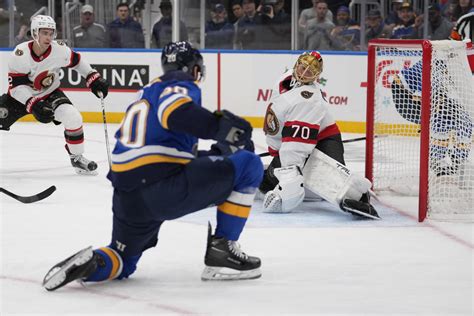 Thomas scores twice, but Blues fall 5-2 to Blue Jackets