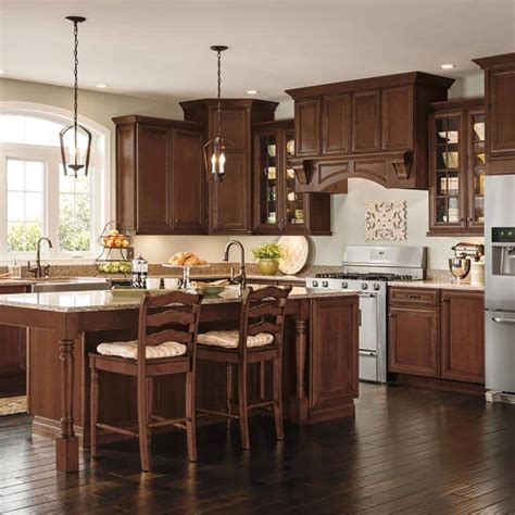 We’re ecstatic to partner up with Authentic Brands Group and Thomasville Cabinetry to transform the Thomas’ family kitchen! The kitchen is the heart of the h.... 