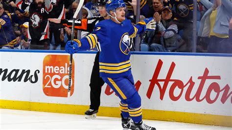 Thompson scores go-ahead goal in Sabres 4-3 win over ‘Canes