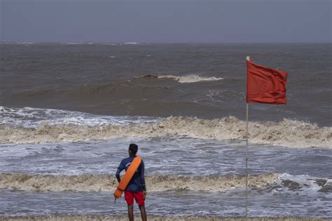 Thousands evacuated in India and Pakistan as Cyclone Biparjoy approaches