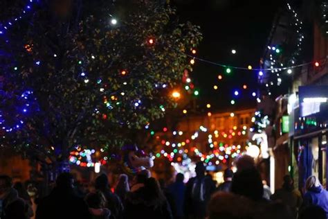 Thousands expected as Somerset Christmas lights …