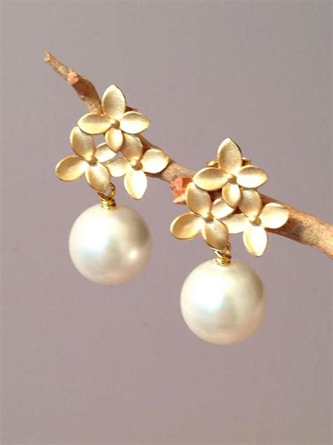 Three Pearl Earrings - Etsy