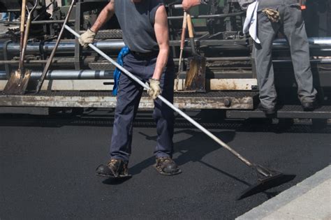 Three Signs You Need Asphalt Resurfacing AAA Top Quality …