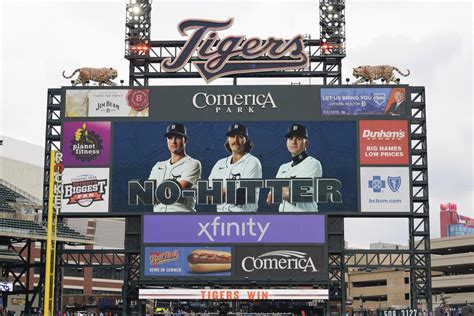 Three Tigers pitchers combine to no-hit Blue Jays in 2-0 victory