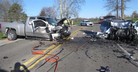 Three dead in head-on collision on Illinois Route 4