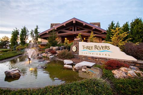 Three rivers casino florence oregon. The Siuslaw River and the many freshwater lakes in the area make fishing, swimming, and boating activities available. At the dock, crabbing, clamming, and ocean fishing are available. Fill out our Reservation Form or call 1-800-997-1434 to book an RV site. See our RV Park Rates & Pricing for more information. 