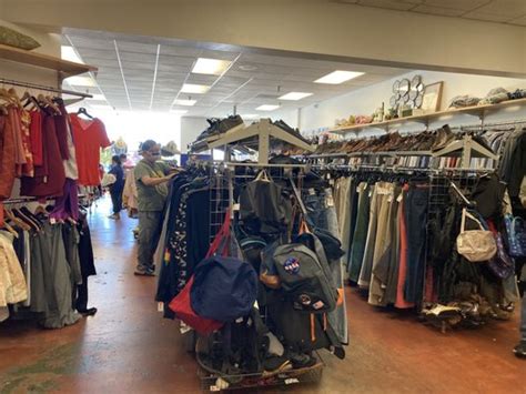 Thrift Store «Goodwill», reviews and photos, 7420 Mission St, Daly City …