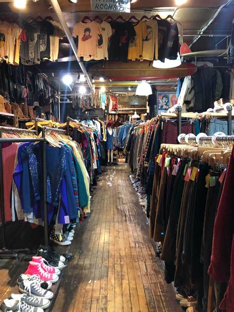 Thrift stores brooklyn. 74 Guernsey St. Next, we have what is considered to not only be one of the best Greenpoint thrift stores, but one of the best Brooklyn thrift stores … 