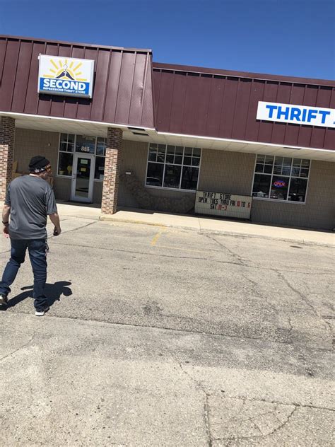 This is a review for thrift stores in Fond du Lac County, WI: "There are 3 different thrift stores in Fond Du Lac. Goodwill, Salvation Army and the St Vincent De Paul. The other …. 