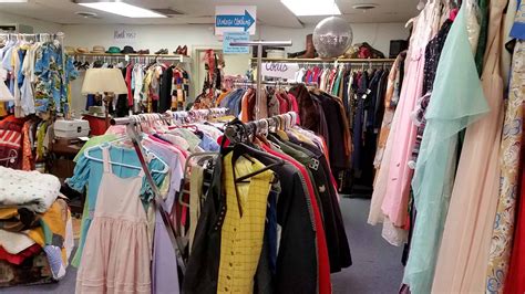 Thrift stores in oak ridge tn. Every week our dedicated volunteers donate their time receiving, sorting, organizing, pricing, stocking, and displaying donated items for sale in our store. We welcome everyone to come and shop in a fun and friendly environment! 