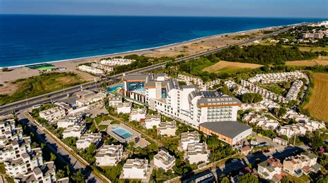 Throne Beach Resort & Spa Etstur.