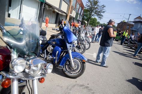Thunder in the city meadville pa. Two Royal 👑 Enfield Himalayan’s joined the action today in Meadville, Pennsylvania, for “Thunder in the City” …. . . Several hundred bikes, riding from Stre... 
