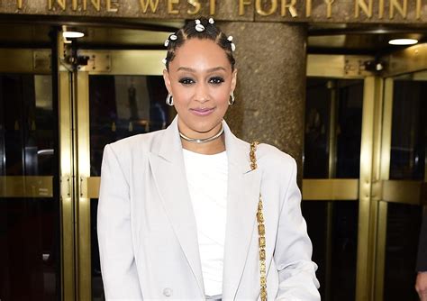 Tia mowry net worth 2023. Tia Mowry Net Worth. As of 2024, Tia’s net worth currently stands at $5 million. She has acquired her wealth from her career as an actress, singer, author, and voice-over artist. She also runs her reality shows, where she earns her income. Some Interesting Facts You Need to Know. At the age of eight years, Tia and her sister … 