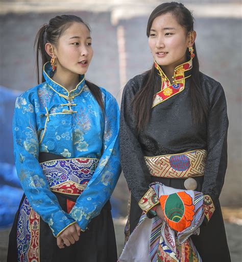 གཡང་སྐྱིད། collection reels dance by Yangkyi (Yongji) || Tibetan clothing|| tibetan dance #tibet チベットダンス || Tibetan dance .... 
