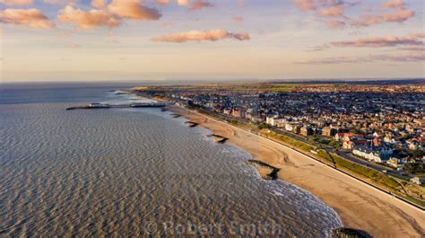 Tides in Clacton-on-Sea. High tides and low tides in Clacton-on-Sea