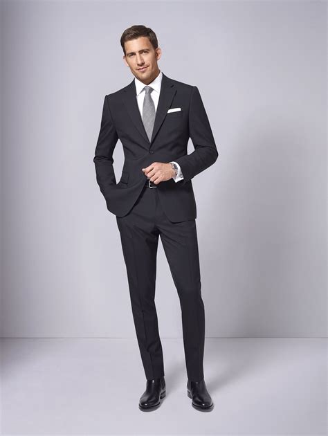 Tie colour for black suit. Yes, there is. A Black Tie dress code indicates that you will be expected to wear a traditional Black-Tie ensemble, such as a tuxedo. The Black-Tie Optional dress code allows you to wear a Black-Tie ensemble if desired, but you are not required to. You can instead wear the formally styled suit discussed above. 