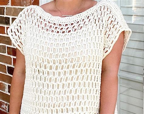 Tiffany hansen crochet. The Basketweave Crochet Stitch is a beautiful optical illusion that leads you to believe that the stitches weave in and out without actually doing so. One o... 