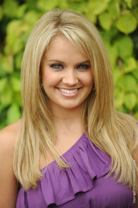 Tiffany thornton. Tiffany Thornton is an actress, radio host and singer. She is best known for her portrayal of Tawni Hart on the Disney Channel shows Sonny with a Chance and So Random!. Her other roles include 8 Simple Rules, That’s So Raven, American Dreams, The O.C., Desperate Housewives, Jericho, Wizards of Waverly Place … 