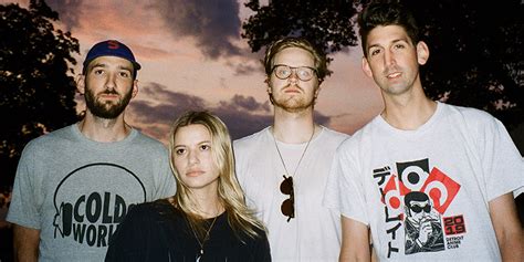 Tigers jaw. Mar 4, 2021 · Tigers Jaw just keep reinventing themselves. Their 2008 self-titled sophomore album was an emo revival scene classic way before the emo revival gained mainstream exposure (and one of the first emo ... 