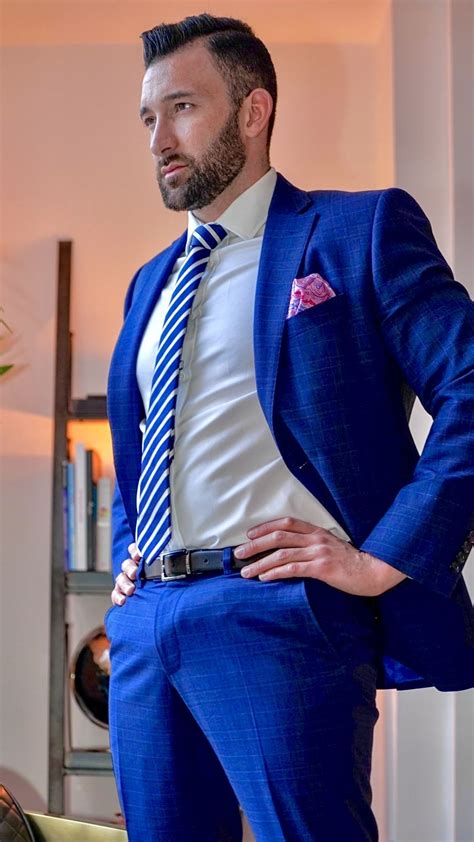 Tight Suit Onlyfans Leak