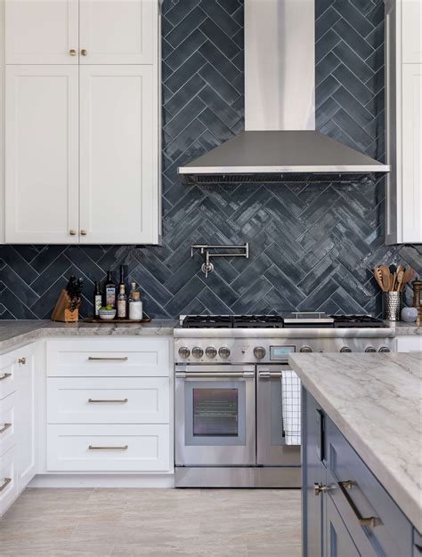 Tile Backsplash Herringbone Pattern