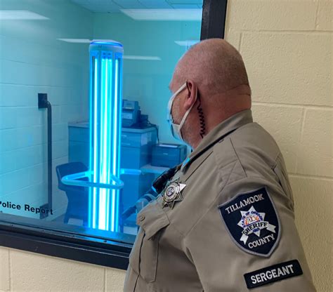 Sheriff Tillamook County. In case of an Emergency dial 911 Non Emergency Dispatch 503-815-1911. About. ... Please do not call the Jail for court docket information. ... 5995 Long Prairie Rd. Tillamook, OR 97141. Phone: 503-842-2561 Fax: 503-815-3399 .... 