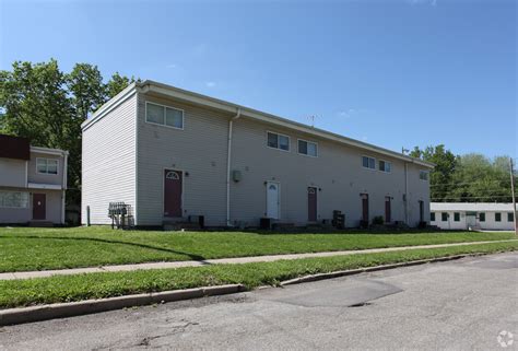 Timberlee apartments. About Timberlee Apartments. Timberlee Apartments is located at 341 SE Lawrence St in Topeka, Kansas 66607. Timberlee Apartments can be contacted via phone at 785-588-4644 for pricing, hours and directions. 