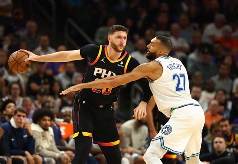 Timberwolves blown out by Phoenix to end seven-game win streak