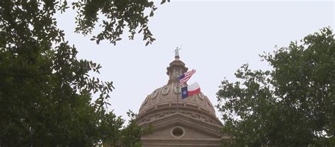 Time running short to approve Texas school voucher plan