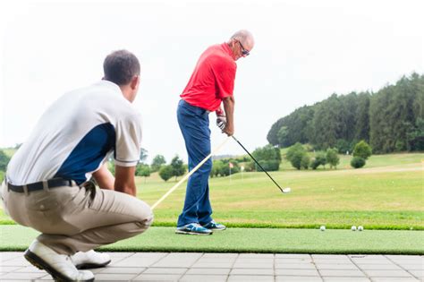 Time to Call a Professional: How to Find a Golf Instructor