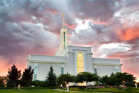 President Holley instructed that the outdoor temple lights be turned on and began calling for ordinance workers to come to the temple. When the bus arrived, the temple was aglow. Elder M. Russell Ballard speaks to workers in the Mount Timpanogos Utah Temple during a devotional in Lehi, Utah, on Sunday, June 4. Photo by Rachel …. 