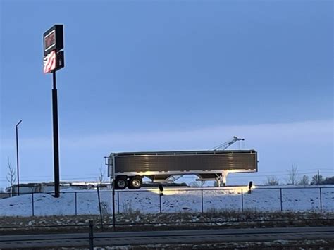 Timpte, Inc., manufacturer of the #1 selling dry bulk commodity trailer in North America, announces its newest Customer Support Center (CSC) in Cedar Rapids, IA. The Cedar Rapids facility is scheduled to open in mid-December 2022 and will become Timpte’s flagship CSC.. 