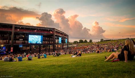 Tinley park amphitheater. Things To Know About Tinley park amphitheater. 