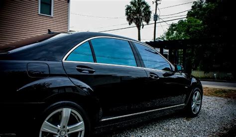 Tinting chicago. Tinting Chicago is the industry leader in the Greater Chicago area. We provide home tinting, commercial tinting, anti glare, anti shatter, privacy film, decorative frosted glass … 