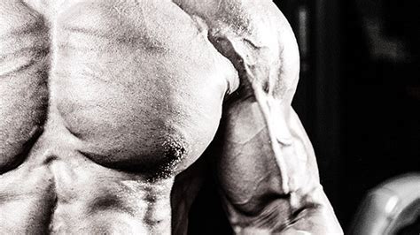 Tip A Better Way to Build Wide Delts