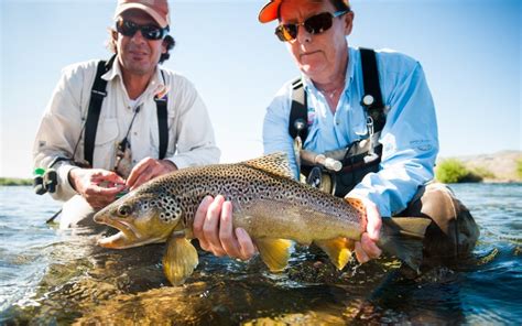 Tipiliuke Lodge – Fly Fish the Chimehuín River Fly