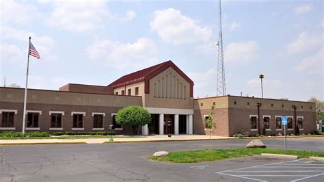 Officials point to their aging facility as a reason for increased stress among inmates. ... Tippecanoe County Jail is one of 29 in Indiana offering the Q360 program, which began in 2020 and is run .... 