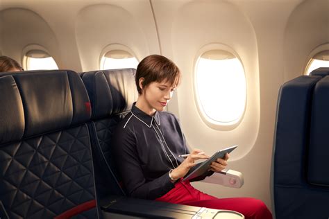 Tips For Using Delta Skymiles To Upgrade To First Class