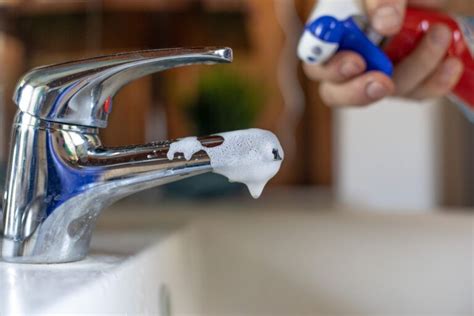 Tips on how to clean taps