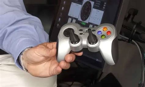 Titan controller. Dhuʻl-H. 10, 1444 AH ... Per the Associated Press, a doctored image showing the modified Logitech G F710 Wireless Gamepad used during the fatal voyage on the ocean floor ... 
