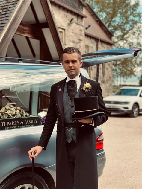 Tj parry funeral directors.  J.  PARRY & FAMILY FUNERAL DIRECTORS LTD - Britannia ...