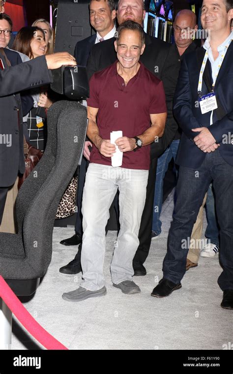 Tmz harvey levin height in inches