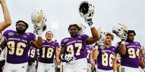Live COLLEGEFOOTBALL scores at CBSSports.com. Check out the COLLEGEFOOTBALL scoreboard, box scores and game recaps. ... Tennessee Tech put up 361 yards of offense while holding Kennesaw State to .... 