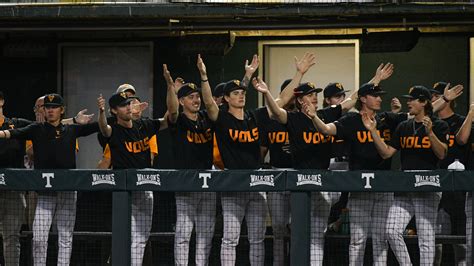 Tn vols baseball. Jun 11, 2022 · KNOXVILLE, Tenn.– Top-ranked Tennessee is set to face off against Notre Dame on Friday at 6 p.m. ET in Lindsey Nelson Stadium for game one of the NCAA Super Regionals. ESPN2 has the broadcast. 