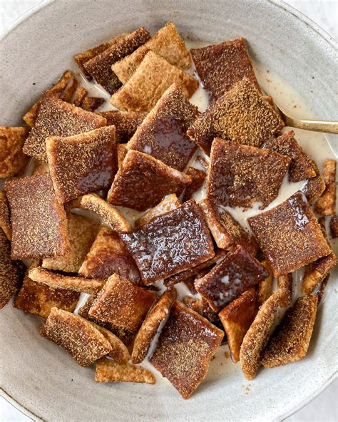 Toasted cinnamon crunch. Apr 22, 2021 ... How to make Cinnamon Toast Crunch Bars: · Melt butter in a large pot over low heat · Add in marshmallows and stir until fully melted · Remove&... 
