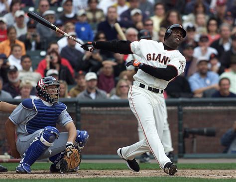 Today in Sports – Barry Bonds hits his 700th home run, joining Babe Ruth (714) and Hank Aaron (755)