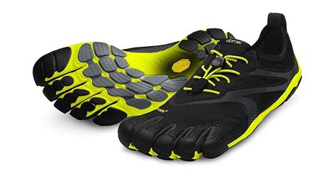 Toe running shoes. Traditional running shoes often feature a “heel-to-toe drop” of 10-12 millimeters (meaning they have an extra 10-12 millimeters cushioning underneath the heels relative to the toes). By contrast, minimalist shoes usually have less than an 8-millimeter drop. They might also have no drop at all (“zero-drop” or “balanced cushion” shoes ... 
