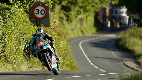 Toeren Isle of Man - MotoPlus