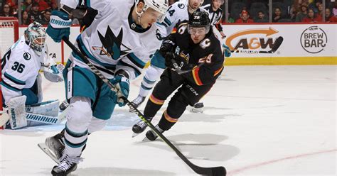 Toffoli’s 2-goal effort leads Flames in 5-3 win over Sharks